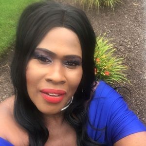 Meet your Posher, Cheneta